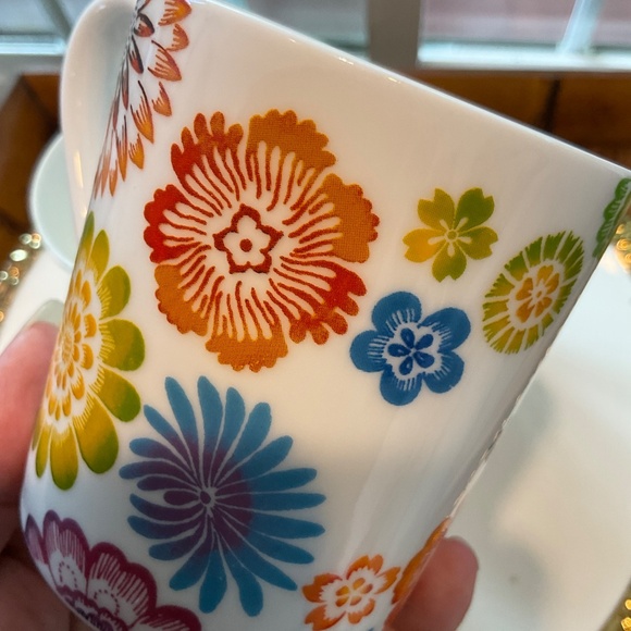 Villeroy and Boch Anmut Bloom Rare Discontinued Espresso Cups 4 Total - Picture 5 of 5